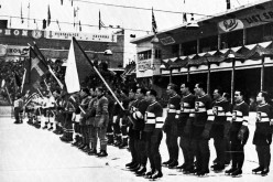 1947 / Slavnostní nástup účastníků (velký)